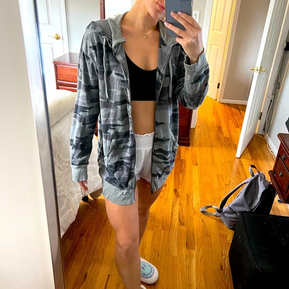 Splendid Jackets & Blazers - Camo Zip Up